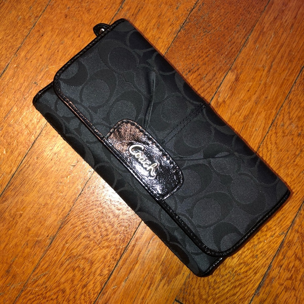 Black coach wallet.